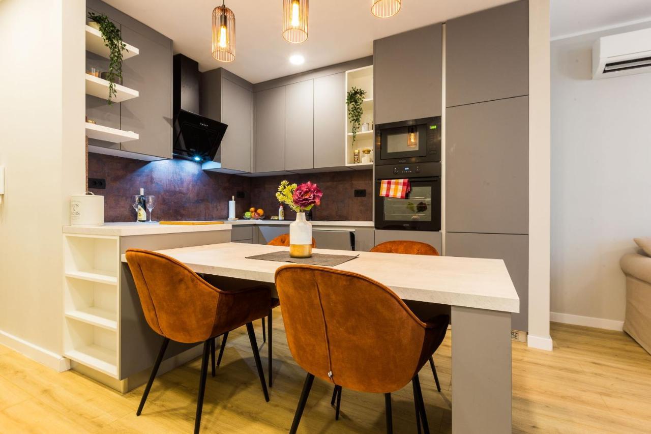 Karla'S Exclusive Central Apartment Zadar Exterior photo